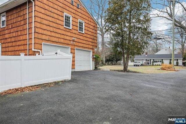 254 Darlington Avenue, Ramsey, NJ 07446