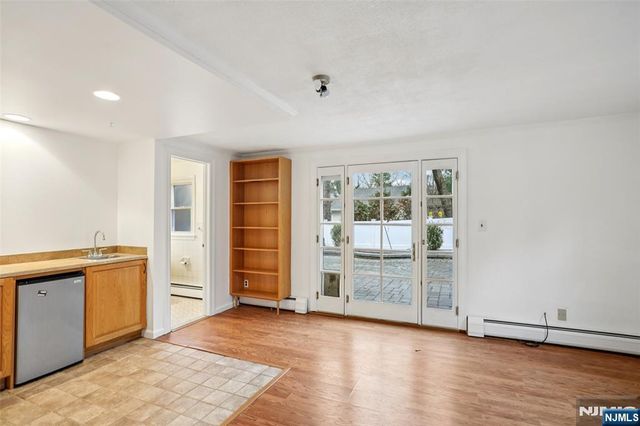 254 Darlington Avenue, Ramsey, NJ 07446