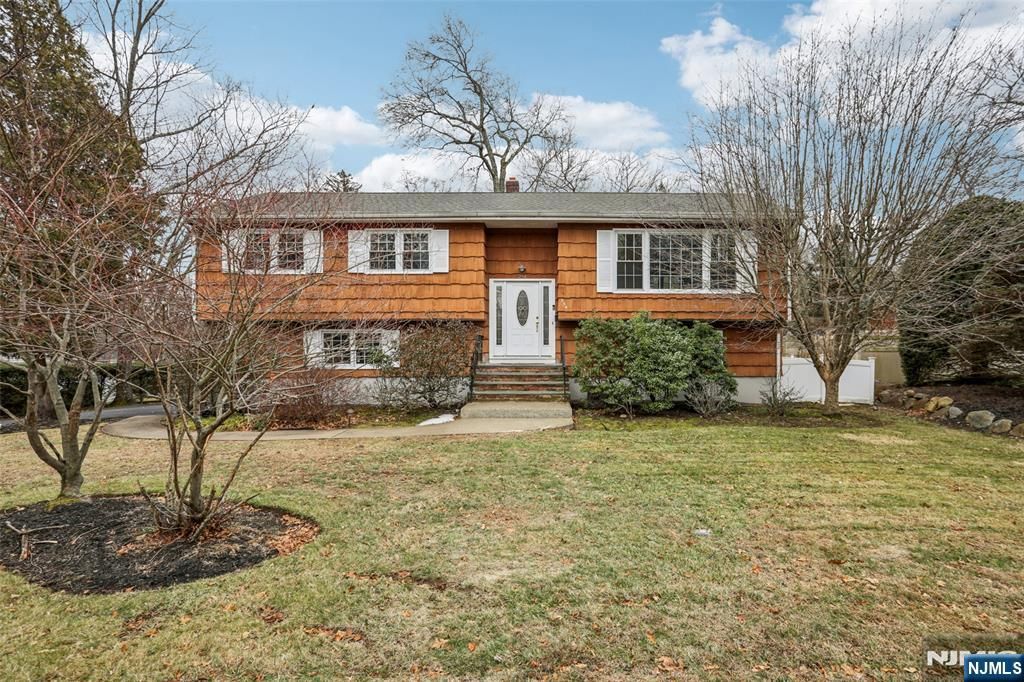 254 Darlington Avenue, Ramsey, NJ 07446