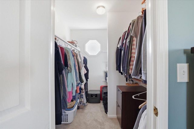 W141N10625 Wooded Hills DRIVE, Germantown, WI 53022