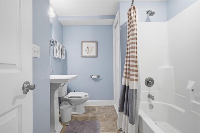 W141N10625 Wooded Hills DRIVE, Germantown, WI 53022