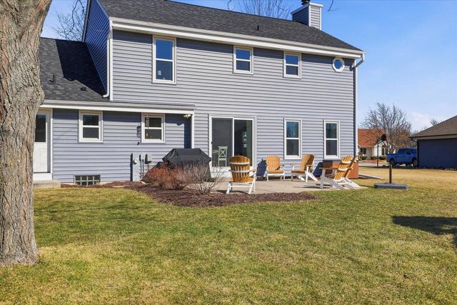 W141N10625 Wooded Hills DRIVE, Germantown, WI 53022