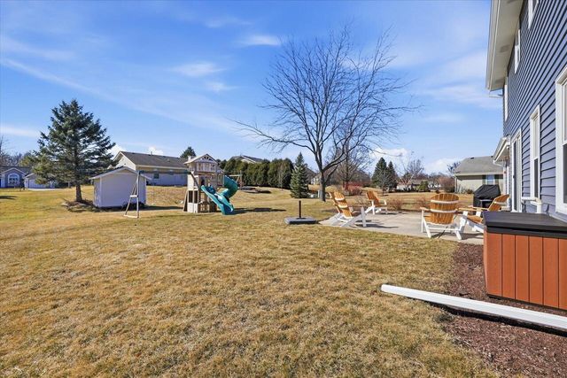 W141N10625 Wooded Hills DRIVE, Germantown, WI 53022