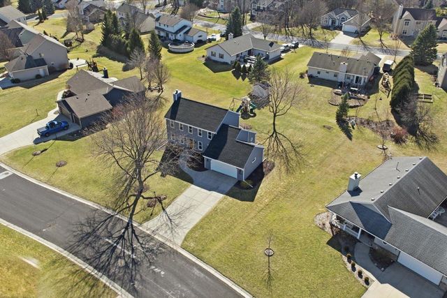 W141N10625 Wooded Hills DRIVE, Germantown, WI 53022