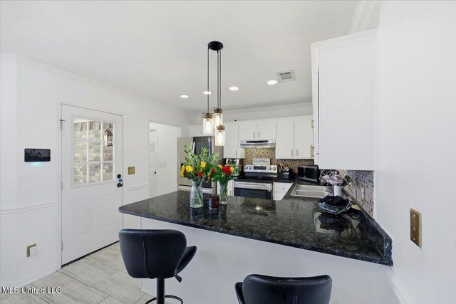 799 Highpoint Drive, Byram, MS 39272