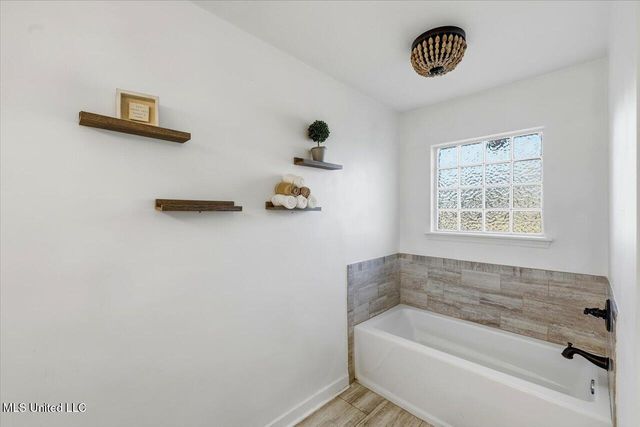 799 Highpoint Drive, Byram, MS 39272