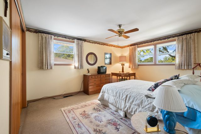 9429 OZARK Avenue, Morton Grove, IL 60053