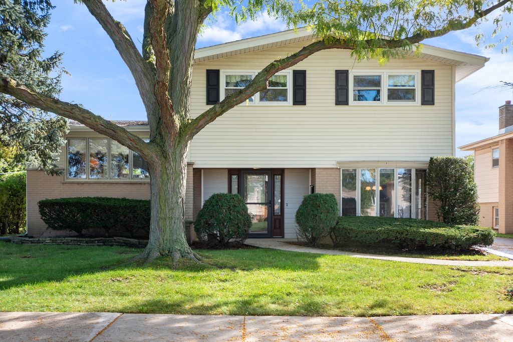 9429 OZARK Avenue, Morton Grove, IL 60053 — photo 2