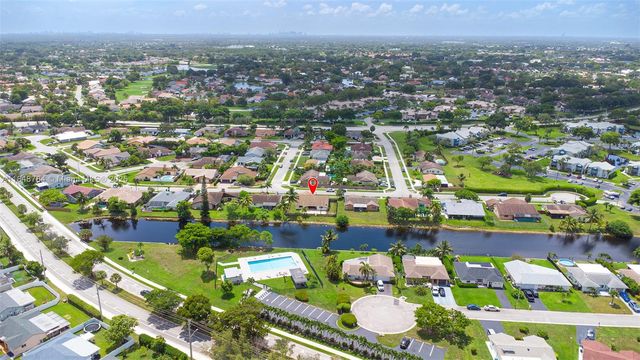 7921 NW 90th Ave, Tamarac, FL 33321