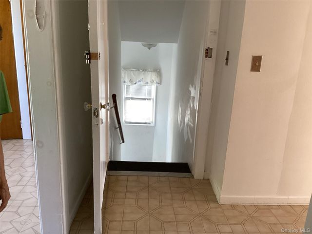 6125 185th Street, Fresh Meadows, NY 11365