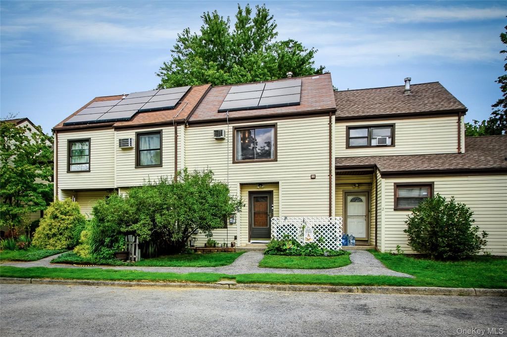 4 Sycamore Drive, Beacon, NY 12508 — exterior