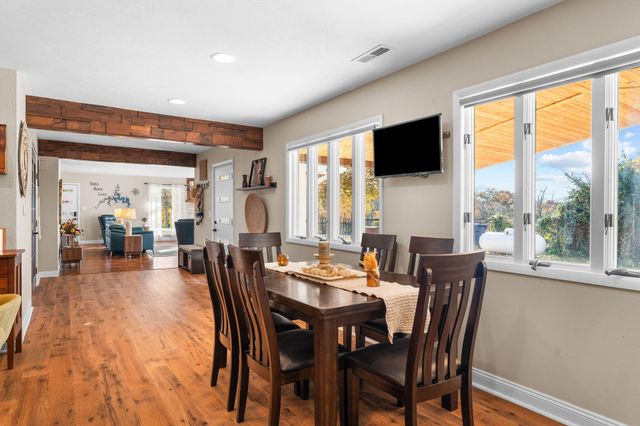 238 Dale Avenue, Hollister, MO 65672