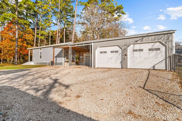 238 Dale Avenue, Hollister, MO 65672