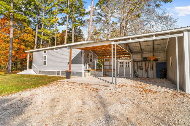 238 Dale Avenue, Hollister, MO 65672