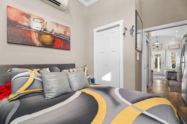 238 Dale Avenue, Hollister, MO 65672