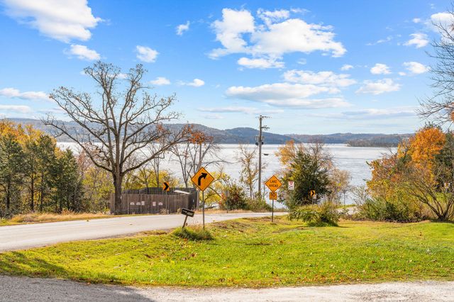 238 Dale Avenue, Hollister, MO 65672