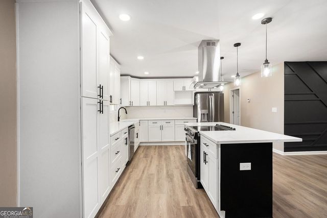 14290 Brown Bridge Road, Covington, GA 30016