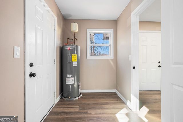 14290 Brown Bridge Road, Covington, GA 30016