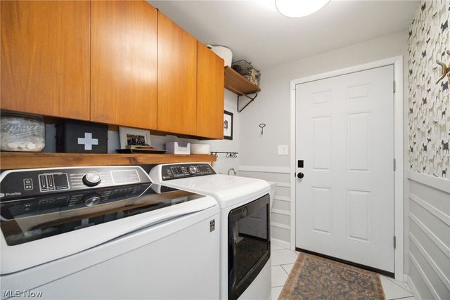 12789 Manchester Drive, Chesterland, OH 44026