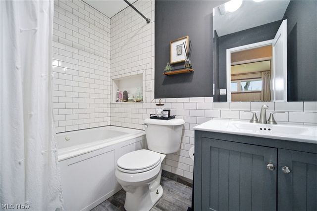12789 Manchester Drive, Chesterland, OH 44026