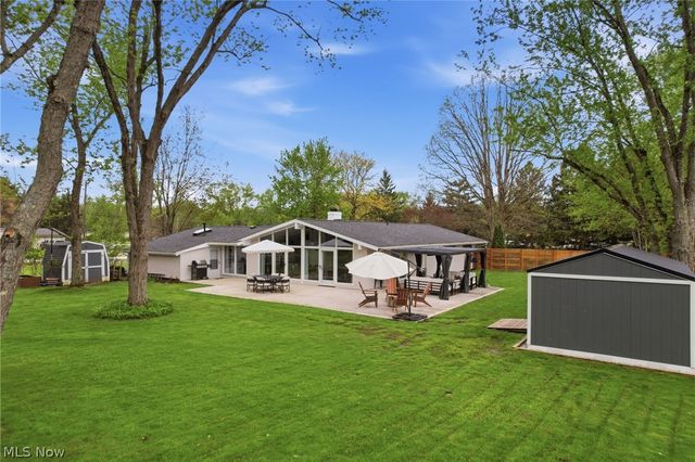 12789 Manchester Drive, Chesterland, OH 44026