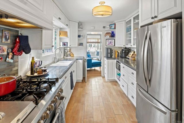 649 I Avenue, Coronado, CA 92118