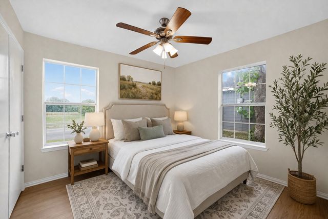 808 Park Street, Commerce, TX 75428