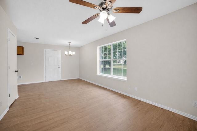 808 Park Street, Commerce, TX 75428