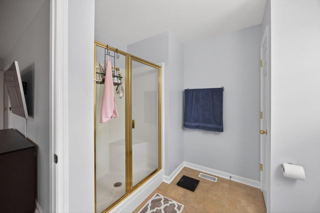 6061 Veronica Drive, Ooltewah, TN 37363