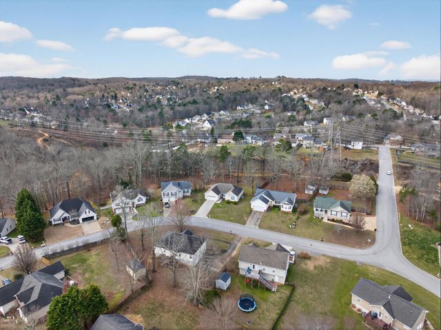 6061 Veronica Drive, Ooltewah, TN 37363