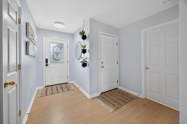 6061 Veronica Drive, Ooltewah, TN 37363