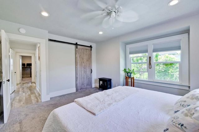 1505 17th Avenue, Santa Cruz, CA 95062