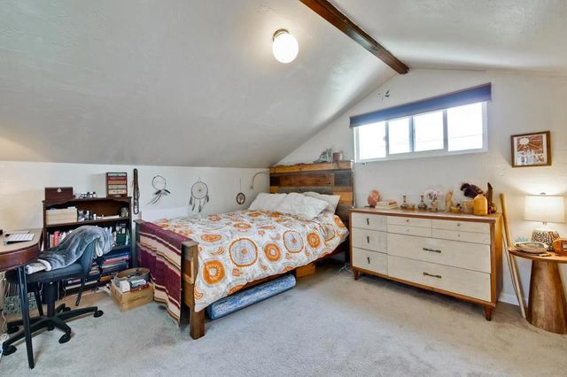 1505 17th Avenue, Santa Cruz, CA 95062