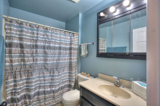 10840 S Ridgeland Avenue, Worth, IL 60482