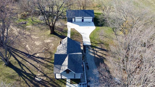 1982 S Benton Center Road, Benton Harbor, MI 49022