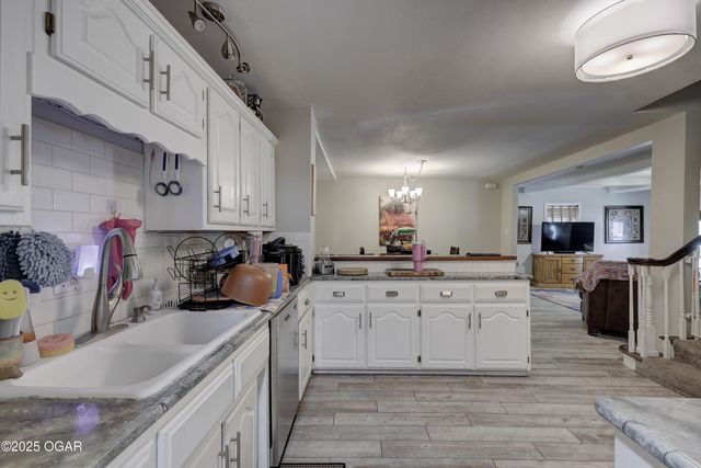 311 S Roney Court, Carl Junction, MO 64834