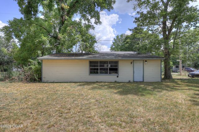 311 S Roney Court, Carl Junction, MO 64834