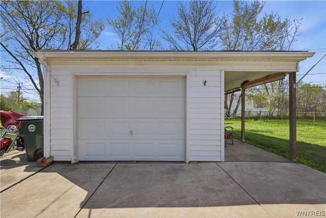 11 Airview Terrace, Cheektowaga, NY 14043