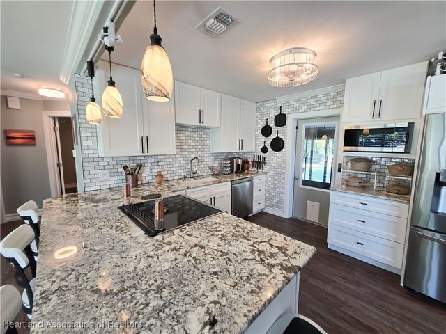 1218 Driscoll Drive, Lake Placid, FL 33852