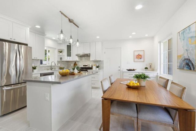 939 Kingfisher Drive, San Jose, CA 95125