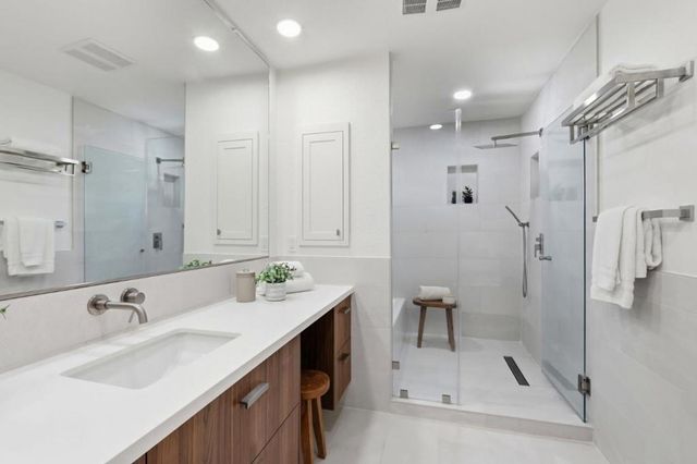 939 Kingfisher Drive, San Jose, CA 95125