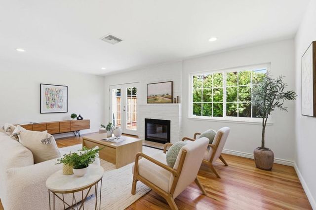 939 Kingfisher Drive, San Jose, CA 95125