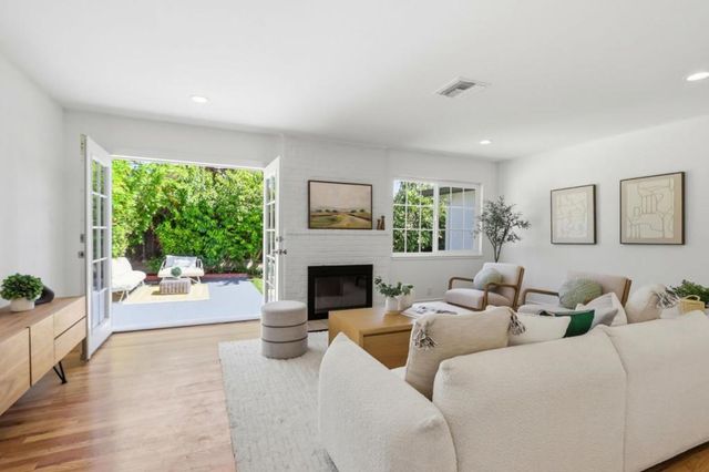 939 Kingfisher Drive, San Jose, CA 95125