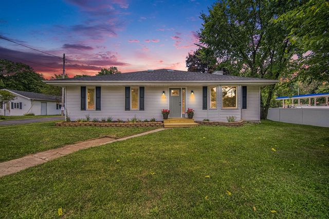 1945 Cooper Street, Jackson, MI 49202