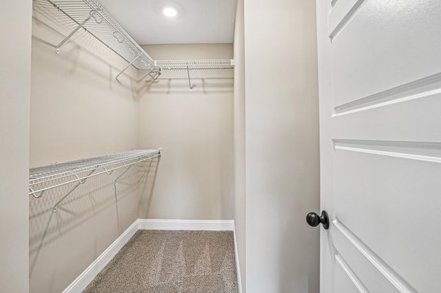181 Ardell Dr, Clarksville, TN 37040