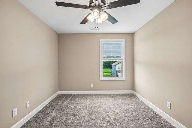 181 Ardell Dr, Clarksville, TN 37040
