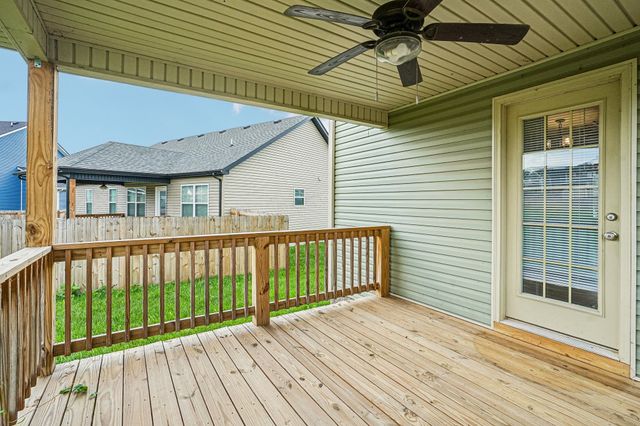 181 Ardell Dr, Clarksville, TN 37040