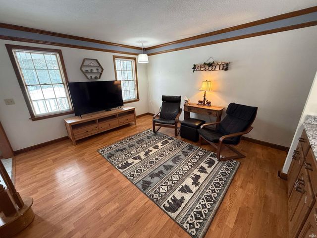 14 Millside Road, Huntington, IN 46750