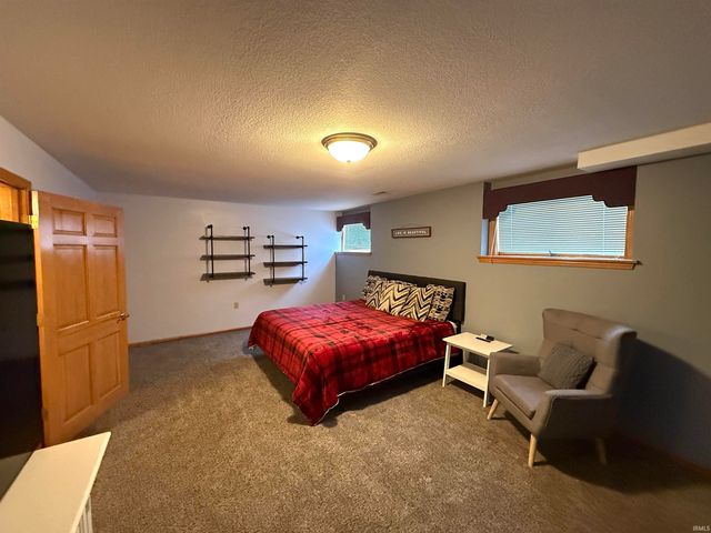 14 Millside Road, Huntington, IN 46750