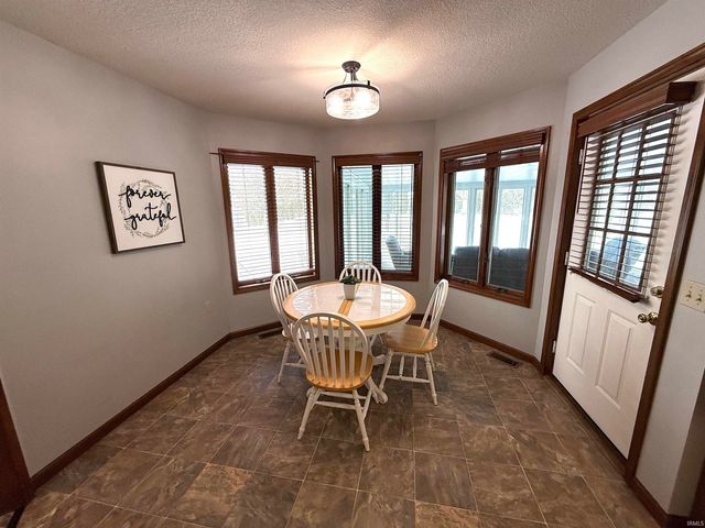 14 Millside Road, Huntington, IN 46750